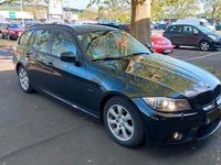 Gebraucht BMW 320 184 PS (135 kW) 2010 Schwarz Kombi
