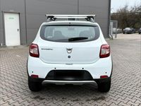 Gebraucht Dacia Sandero Prestige 90 PS (66 kW) 2014 Weiß Limousine