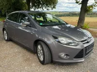 Gebraucht Ford Focus Titanium 140 PS (102 kW) 2011 Braun Limousine