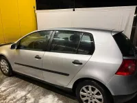 Brugt VW Golf V 75 HK (55 kW) 2004 Grå Hatchback