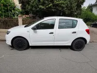 Gebraucht Dacia Sandero 75 PS (55 kW) 2014 Weiß Kleinwagen