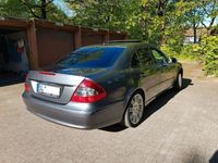 Gebraucht Mercedes E220 Avantgarde 170 PS (125 kW) 2007 Grau Limousine