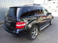 Gebraucht Mercedes ML320 224 PS (164 kW) 2006 Schwarz  unilack SUV