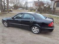 Gebraucht Mercedes E200 Avantgarde 163 PS (119 kW) 2005 Schwarz Limousine