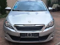 Gebraucht Peugeot 308 Active 110 PS (80 kW) 2016 Silber Limousine