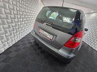 Gebraucht Mercedes A160 95 PS (69 kW) 2011 Grau Limousine