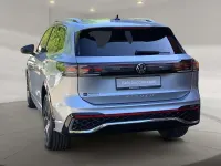 Neu VW Tiguan Style 150 PS (110 kW) 2025 Grau SUV