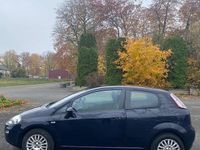 Gebraucht Fiat Punto Pop 69 PS (50 kW) 2014 Blau Kleinwagen