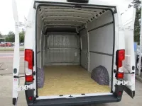 Gebraucht Peugeot Boxer 131 PS (96 kW) 2017 Weiß Van