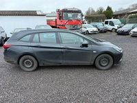 Gebraucht Opel Astra 105 PS (77 kW) 2017 Schwarz Limousine