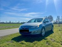 Gebraucht Opel Astra 120 PS (88 kW) 2010 Silber Kleinwagen