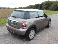Gebraucht Mini Cooper 122 PS (89 kW) 2012 Schwarz Kleinwagen
