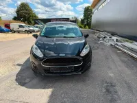 Gebraucht Ford Fiesta Celebration 80 PS (58 kW) 2017 Schwarz Kleinwagen