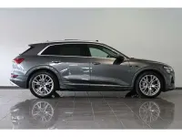 Gebraucht Audi e-tron S-Line 300 kW (408 PS) 2020 SUV