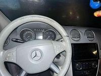Gebraucht Mercedes ML320 224 PS (164 kW) 2006 Schwarz SUV