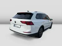 Gebraucht VW Golf Alltrack 200 PS (147 kW) 2023 Pure white Kombi