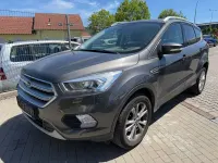 Gebraucht Ford Kuga Titanium 150 PS (110 kW) 2018 Grau SUV