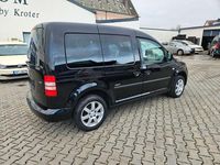 Gebraucht VW Caddy Team 102 PS (75 kW) 2015 Schwarz Van / Kleinbus