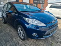 Gebraucht Ford Fiesta 82 PS (60 kW) 2011 Blau Kleinwagen