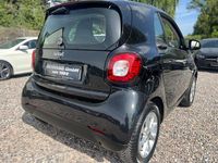 Gebraucht Smart ForTwo Coupé 90 PS (66 kW) 2017 Tridion sicherheitszelle in bl Kleinwagen