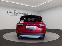 Gebraucht Ford Kuga Titanium 224 PS (164 kW) 2022 Rot SUV