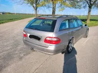 Usado Mercedes E220 150 CV (110 kW) 2006 Gris Familiar