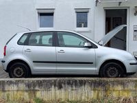 Gebraucht VW Polo Basis 64 PS (47 kW) 2003 Silber Limousine