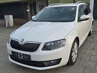 Gebraucht Skoda Octavia Elegance 150 PS (110 kW) 2014 Weiß Kleinwagen