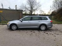 Gebraucht VW Passat Trendline 150 PS (110 kW) 2018 Grau Kombi