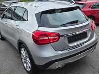 Gebraucht Mercedes GLA250 211 PS (155 kW) 2016 Silber SUV
