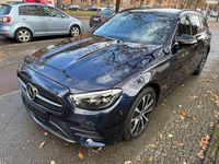 Gebraucht Mercedes E300 AMG 194 PS (142 kW) 2021 Blau Limousine
