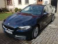 Gebraucht BMW 525 231 PS (169 kW) 2017 Blau Kombi