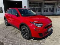 Gebraucht Fiat 600 101 PS (74 kW) 2024 Rot SUV