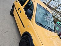 Gebraucht Opel Combo 97 PS (71 kW) 2006 Gelb Van / Kleinbus