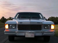 Gebraucht Chevrolet Monte Carlo 147 PS (108 kW) 1978 Silber Coupé