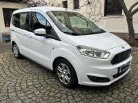 Gebraucht Ford Tourneo Courier Trend 101 PS (74 kW) 2015 Weiß Van / Kleinbus