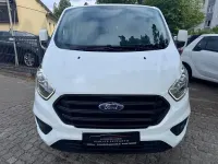 Gebraucht Ford 300 131 PS (96 kW) 2022 Weiß Van / Kleinbus