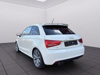 Gebraucht Audi A1 Ambition 122 PS (89 kW) 2011 Beige Kleinwagen