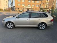 Gebraucht VW Golf VI Match 122 PS (89 kW) 2013 Grau Kleinwagen