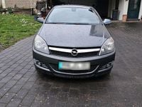 Gebraucht Opel Astra 101 PS (74 kW) 2009 Grau Coupé