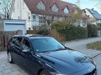 Gebraucht BMW 320 2015 Blau Kombi