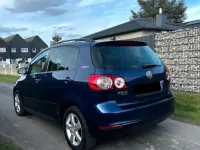 Gebraucht VW Golf VI 105 PS (77 kW) 2011 Andere farben Kleinwagen