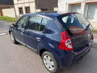Gebraucht Dacia Sandero 75 PS (55 kW) 2011 Blau Limousine