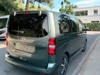Gebraucht Toyota Proace 177 PS (130 kW) 2025 Grün Van / Kleinbus