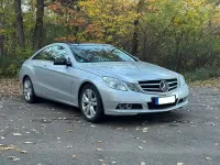Używany Mercedes E250 204 KM (150 kW) 2009 Srebrny Coupe