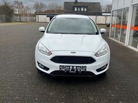 Gebraucht Ford Focus Business Edition 125 PS (91 kW) 2018 Weiß Limousine