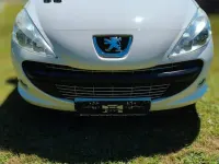 Gebraucht Peugeot 206+ 60 PS (44 kW) 2012 Weiß Kleinwagen