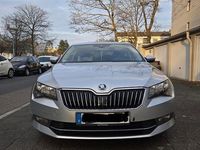 Gebraucht Skoda Superb Ambition 150 PS (110 kW) 2017 Silber Limousine