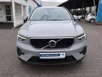 Gebraucht Volvo XC40 129 PS (94 kW) 2024 Vapour grey SUV