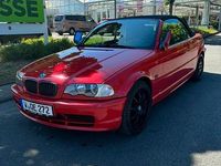 Gebraucht BMW 318 Cabriolet 143 PS (105 kW) 2002 Rot Cabrio